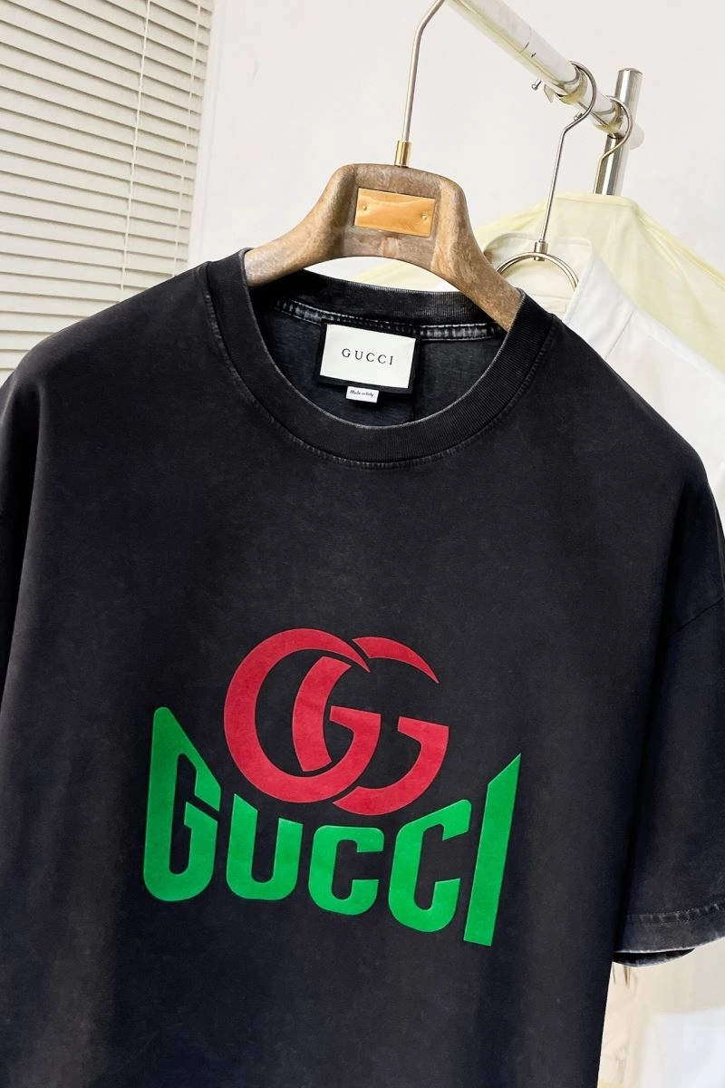 Gucci T-Shirts Durable 127141