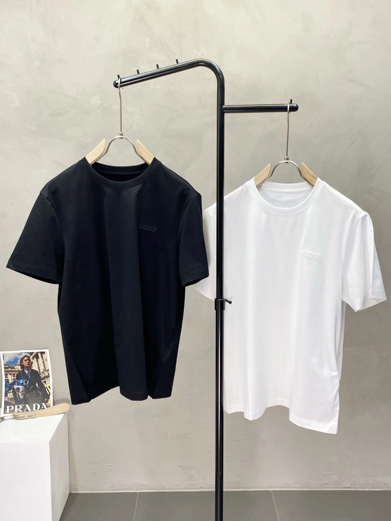 Gucci T-Shirts Sustainable 127137