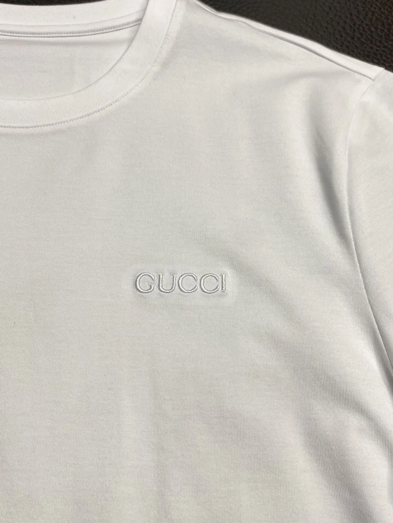 Gucci T-Shirts Sustainable 127137