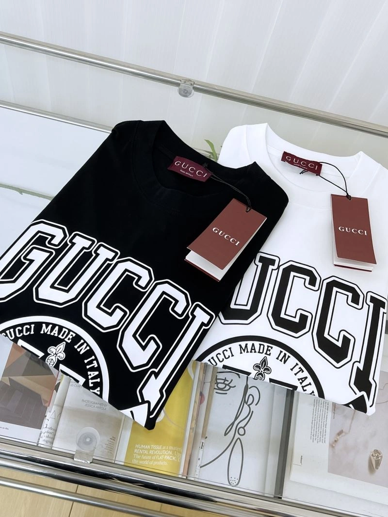 Gucci T-Shirts TravelReady 127129