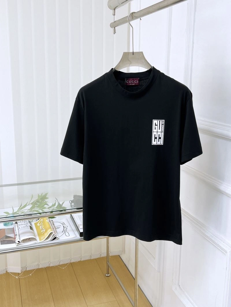 Classic Gucci T-Shirts 127123