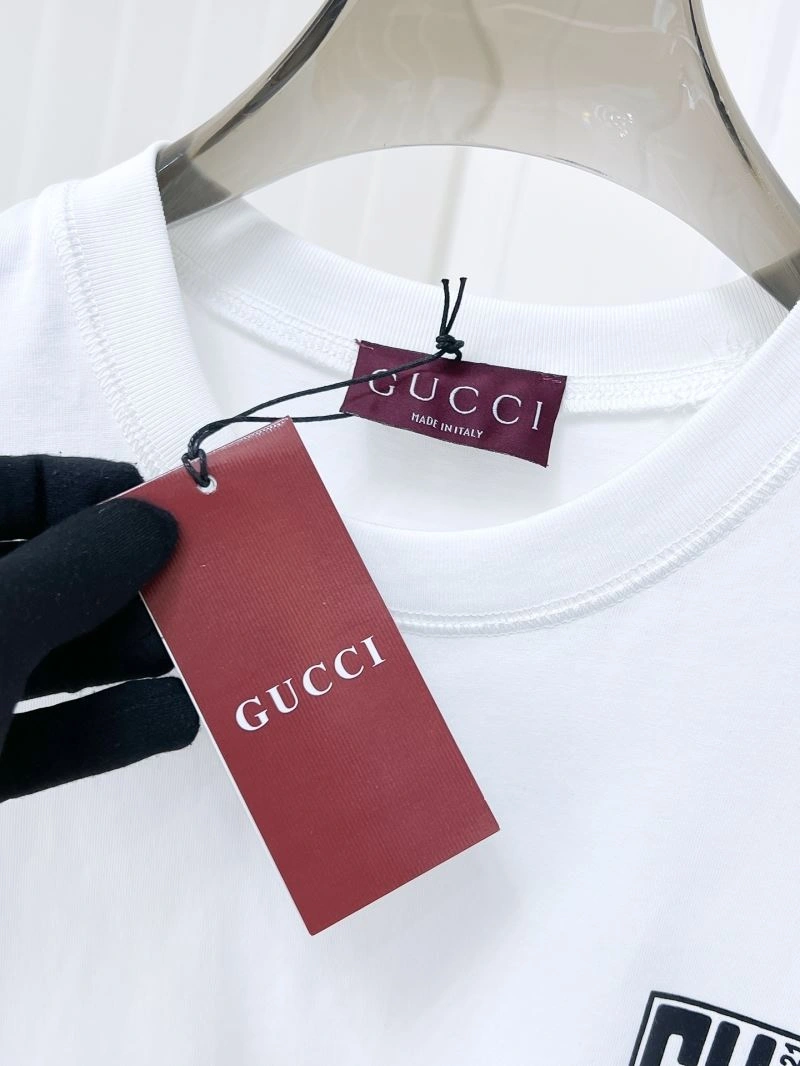Classic Gucci T-Shirts 127123