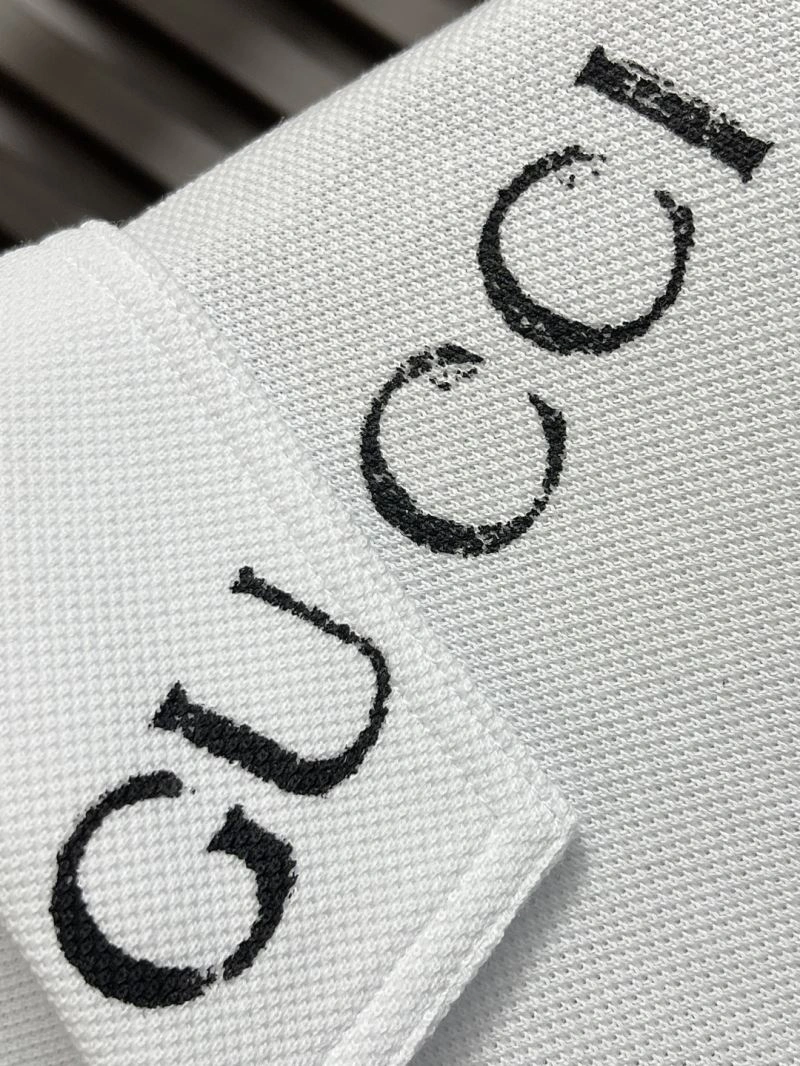 WaterResistant Gucci T-Shirts 127124