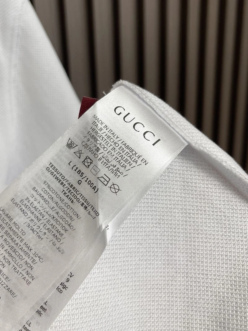 WaterResistant Gucci T-Shirts 127124