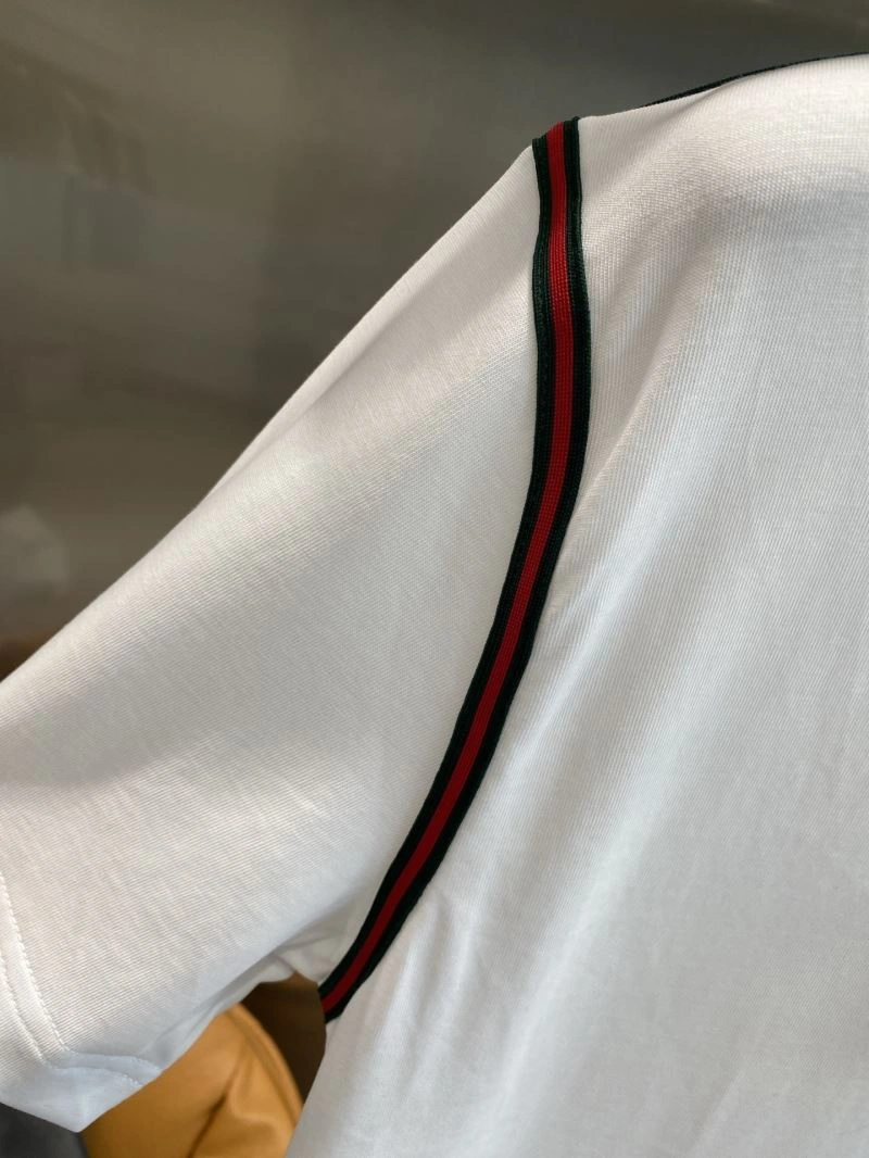 Compact Gucci T-Shirts 127135