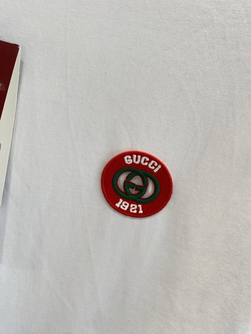 Compact Gucci T-Shirts 127135