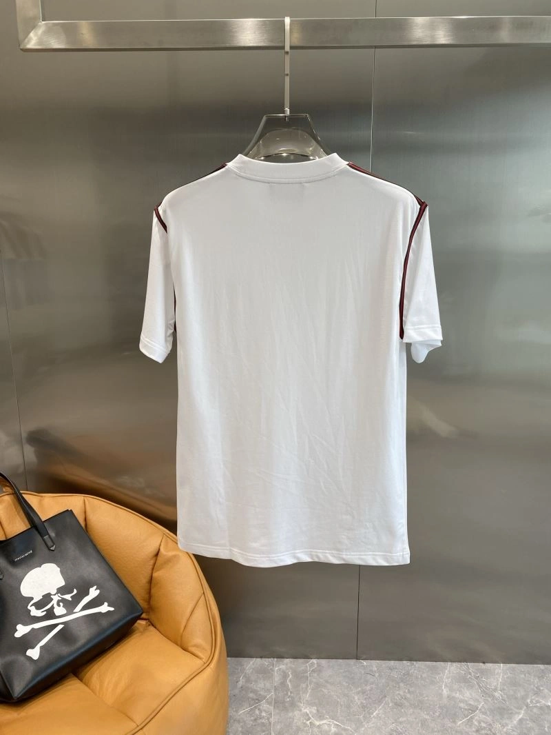 Compact Gucci T-Shirts 127135
