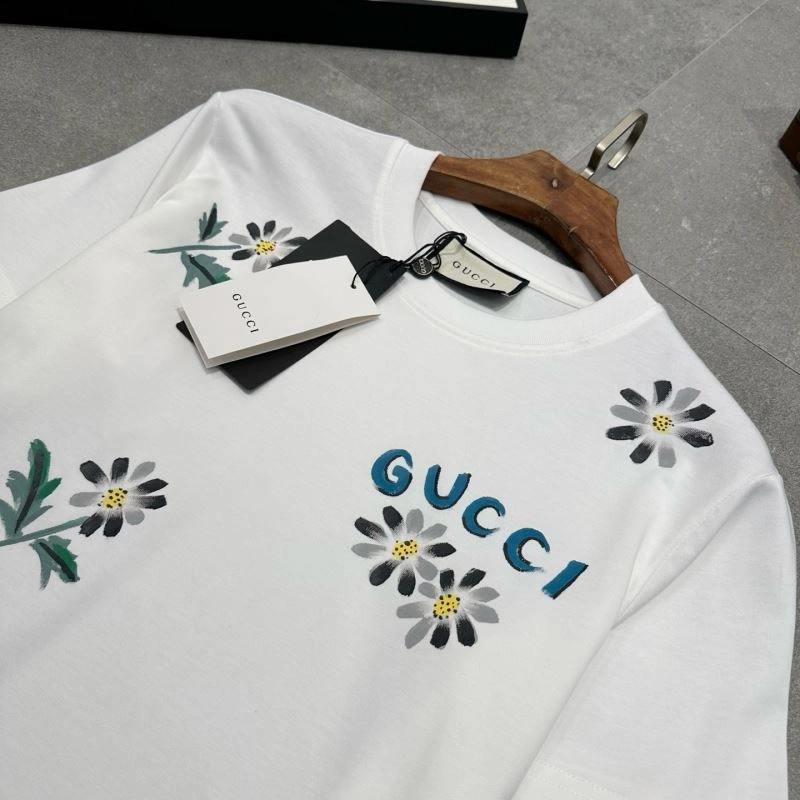 Gucci T-Shirts WrinkleFree 127115