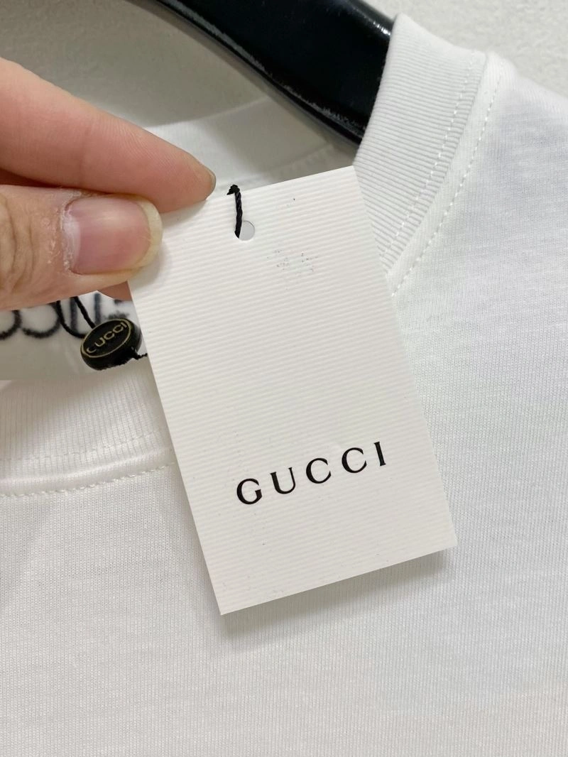 Trendsetting Gucci T-Shirts 127143