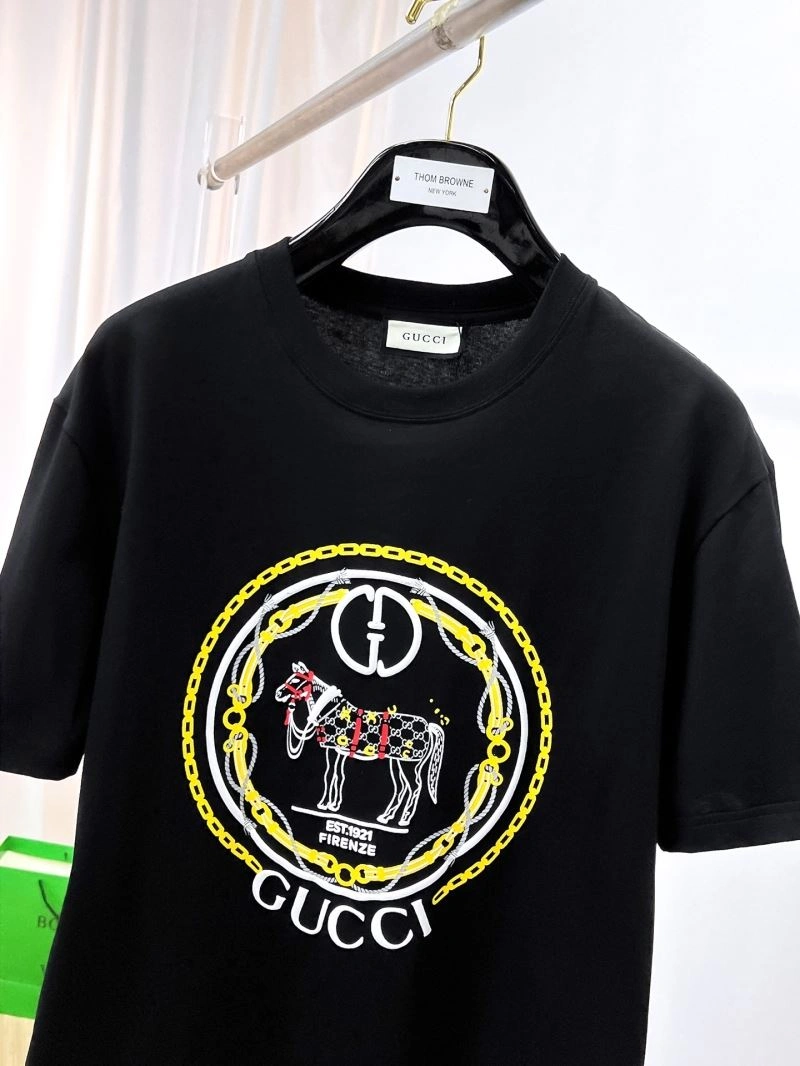 Gucci T-Shirts Trendy 127111