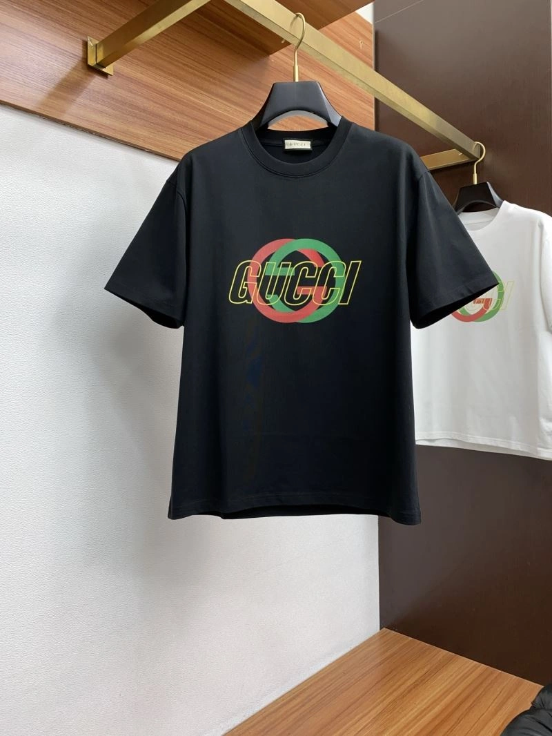 Gucci T-Shirts Chic 127098