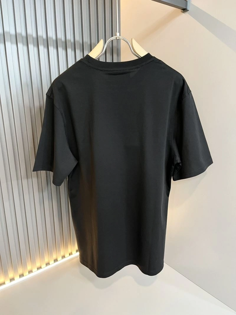 Versatile Gucci T-Shirts 127093