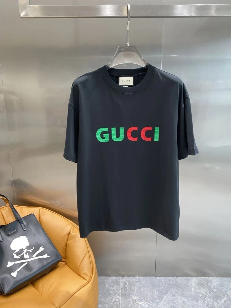 Trendsetting Gucci T-Shirts 127074
