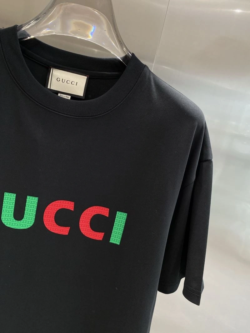 Trendsetting Gucci T-Shirts 127074