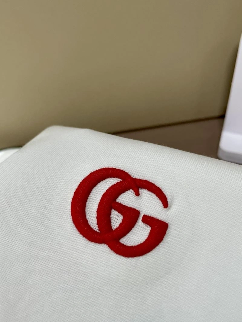 Flexible Gucci T-Shirts 127068