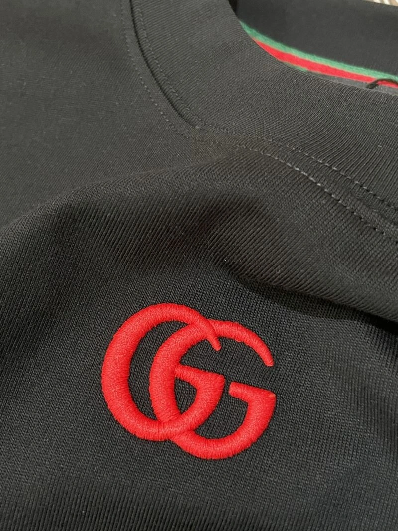 Flexible Gucci T-Shirts 127068