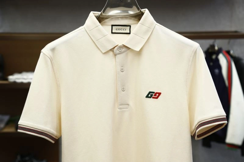 Seasonal Gucci T-Shirts 127053