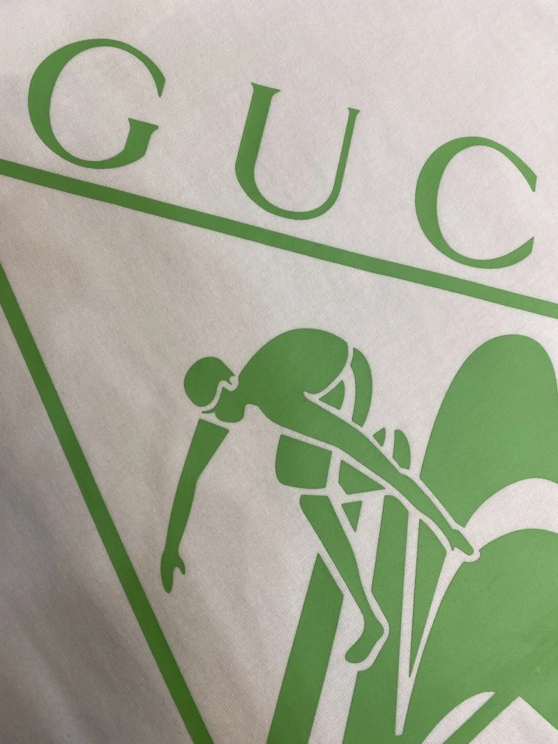 Gucci T-Shirts WellDesigned 127039