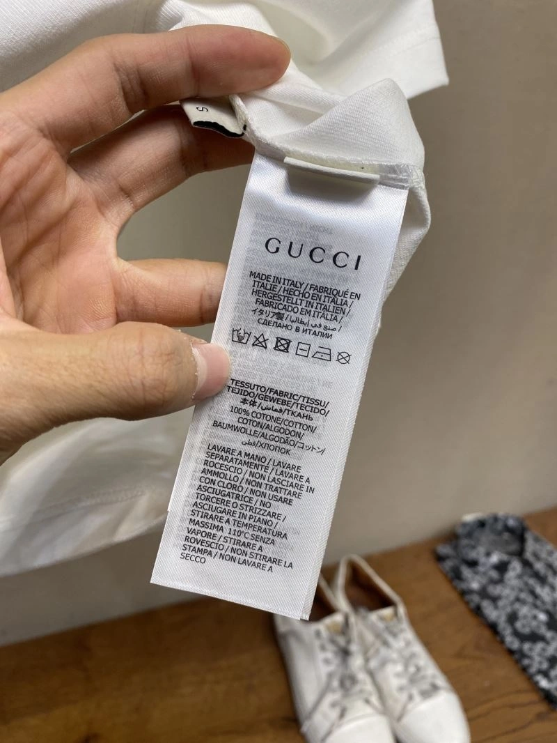 Gucci T-Shirts WellDesigned 127039