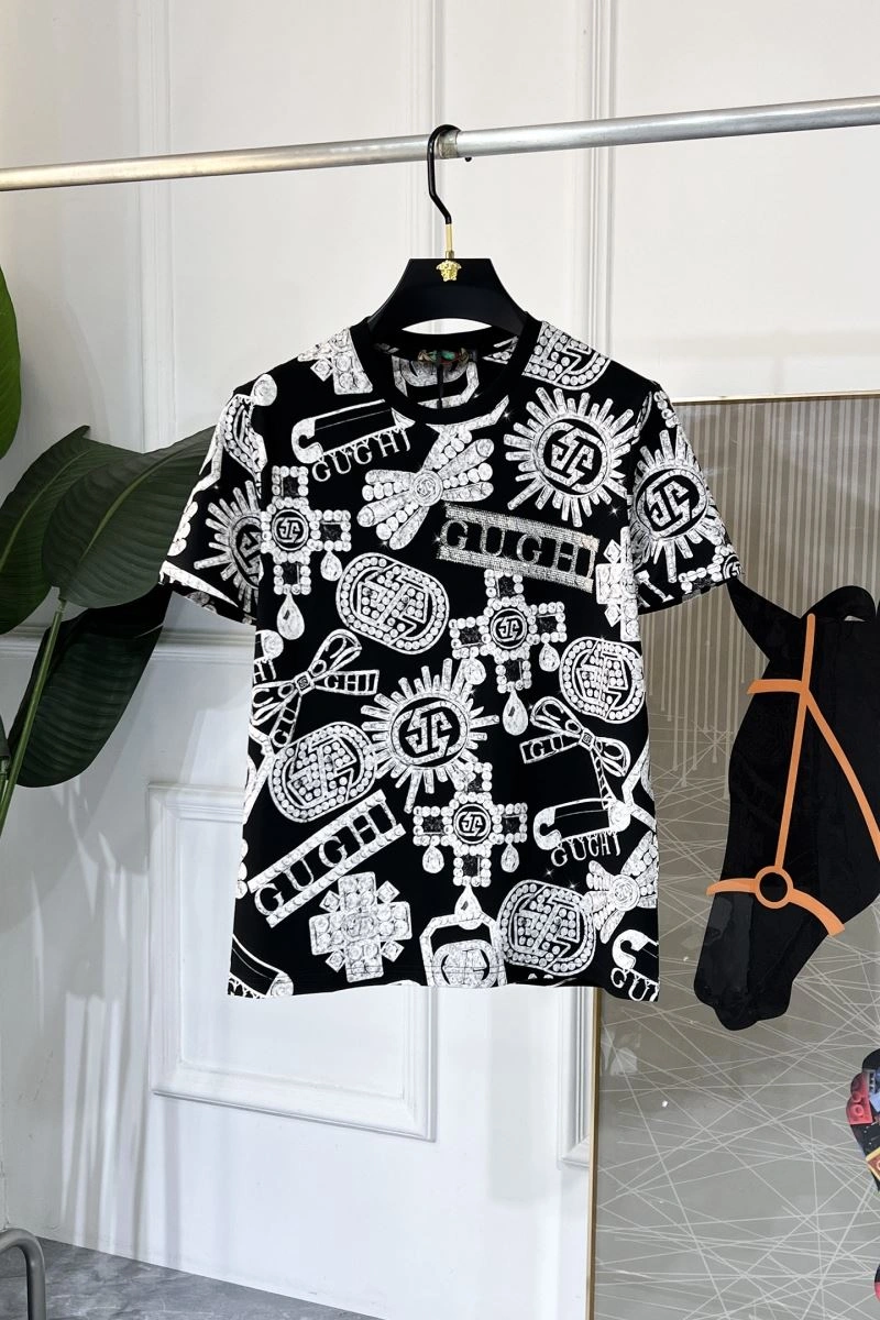 Gucci T-Shirts Durable 127063