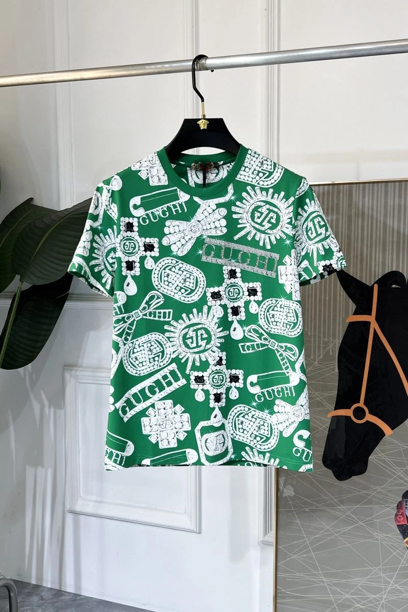 Gucci T-Shirts Durable 127063