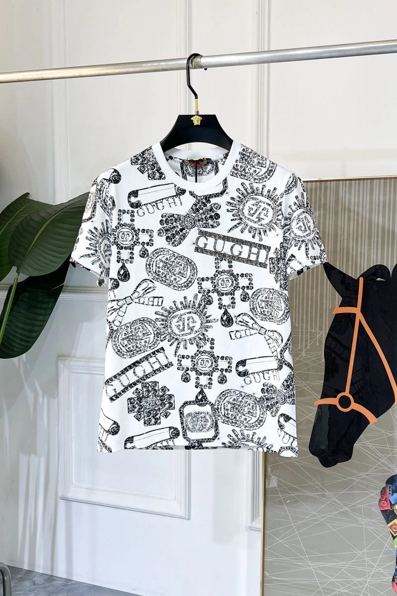 Gucci T-Shirts Durable 127063