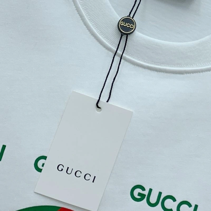 Gucci T-Shirts Stylish 127043