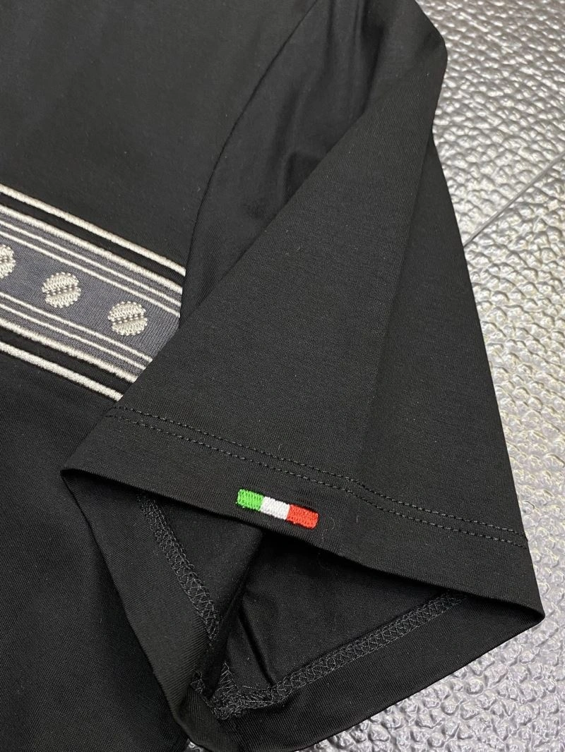 Gucci T-Shirts Trendy 127048