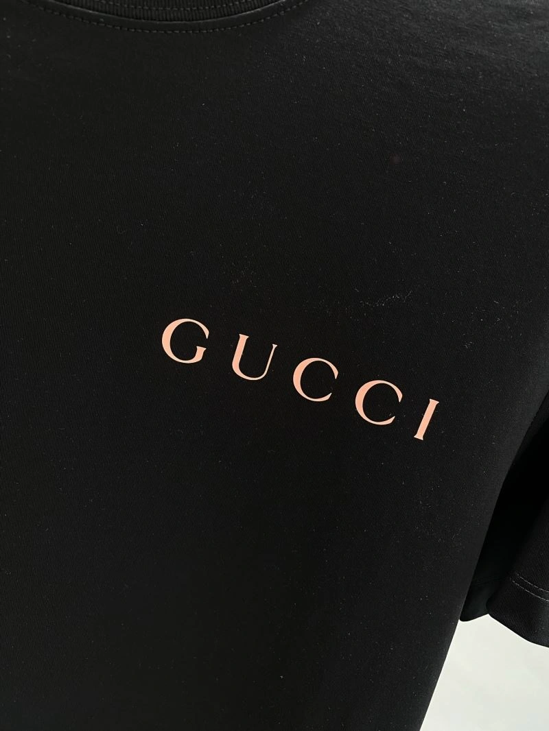 ComfortFit Gucci T-Shirts 127031