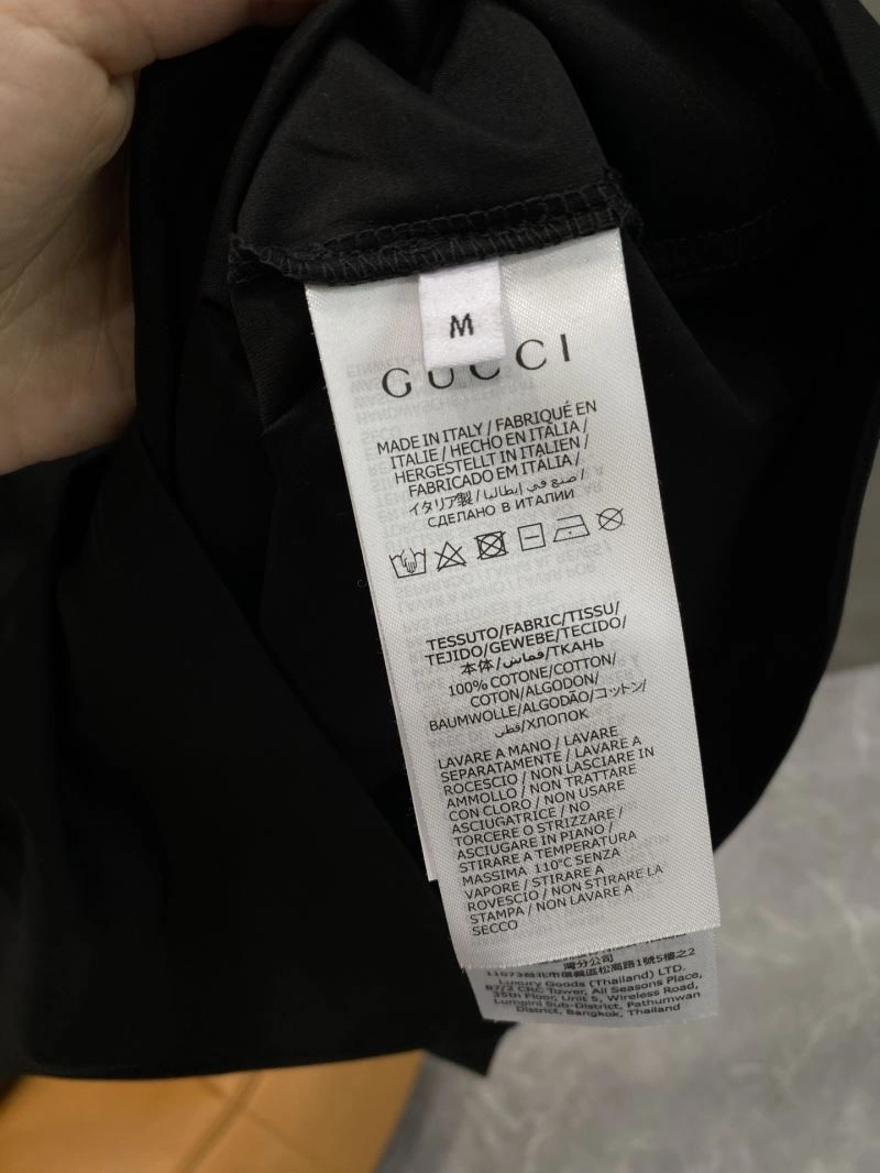 ComfortFit Gucci T-Shirts 127031