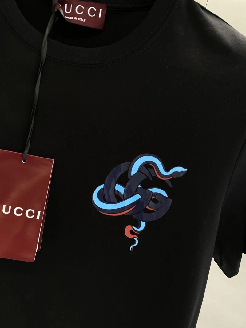 Sporty Gucci T-Shirts 127029