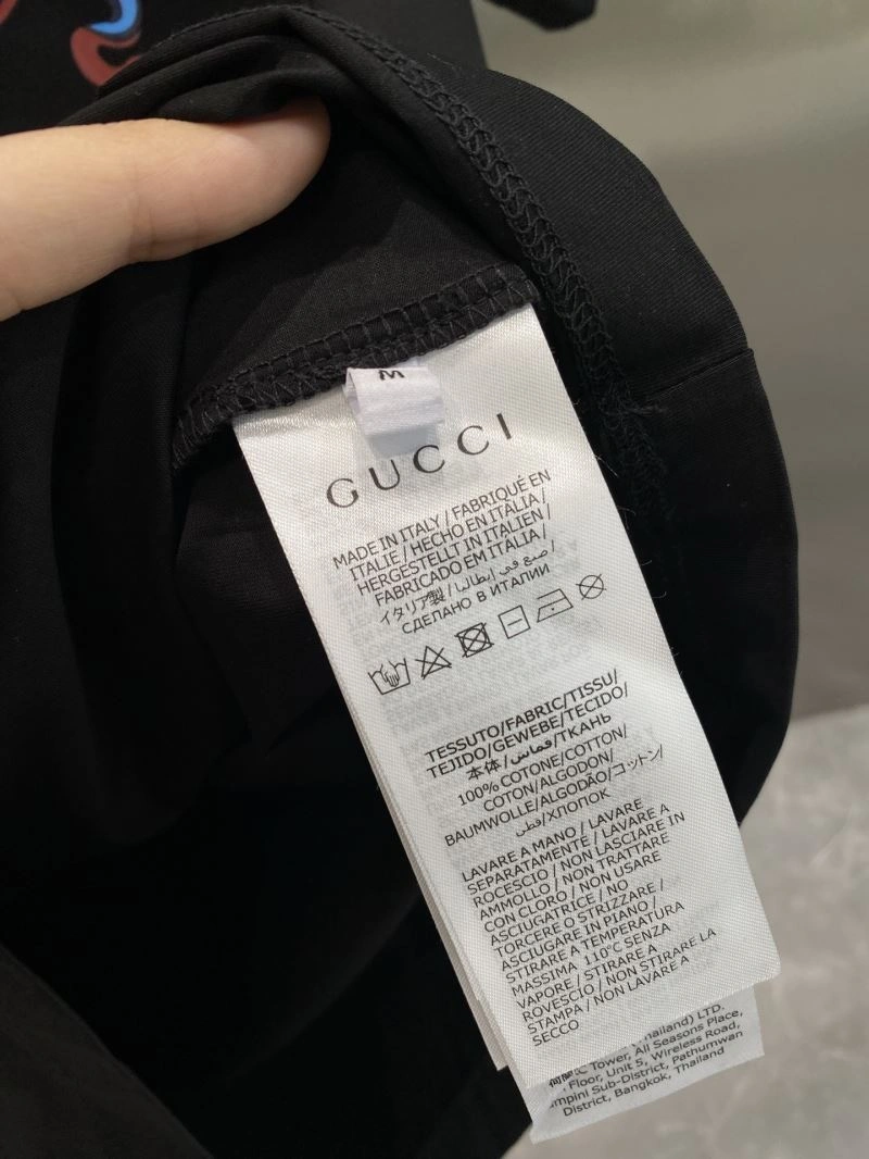 Sporty Gucci T-Shirts 127029