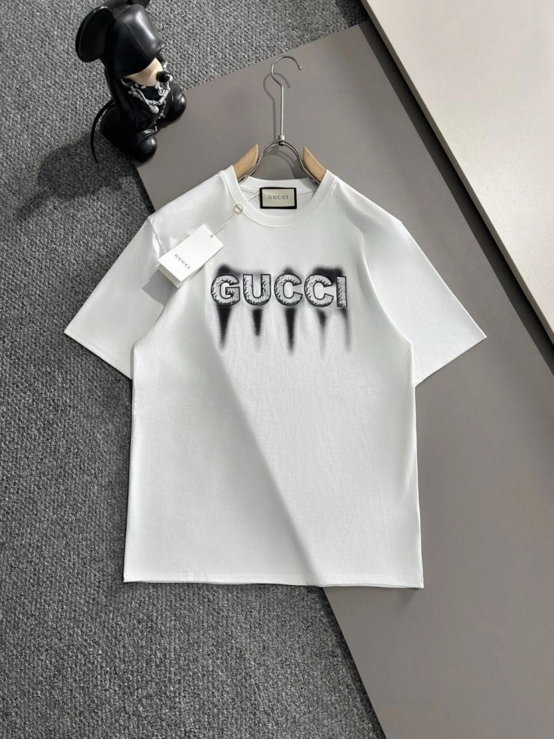 RelaxedFit Gucci T-Shirts 127010