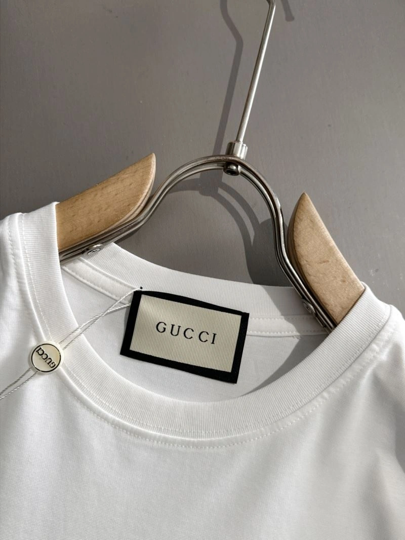 RelaxedFit Gucci T-Shirts 127010