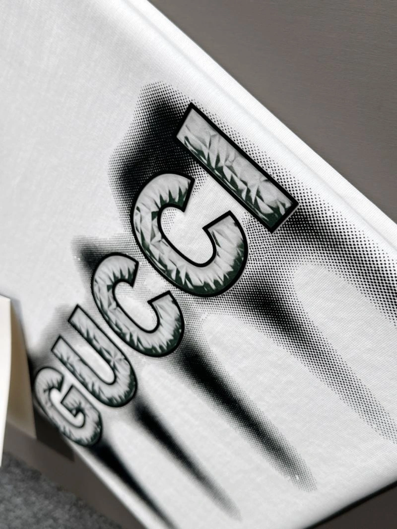 RelaxedFit Gucci T-Shirts 127010