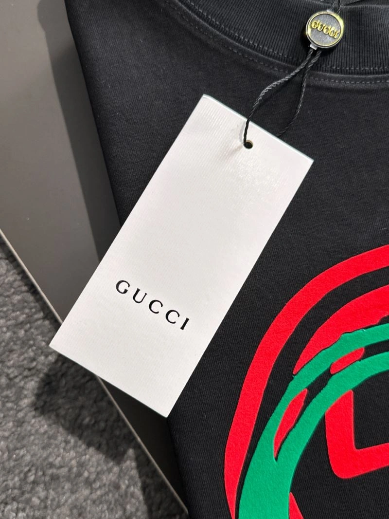 UrbanChic Gucci T-Shirts 126996