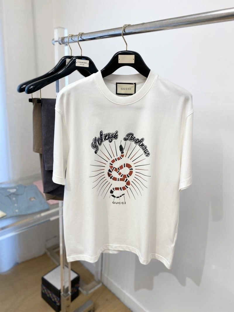 Breathable Gucci T-Shirts 126995