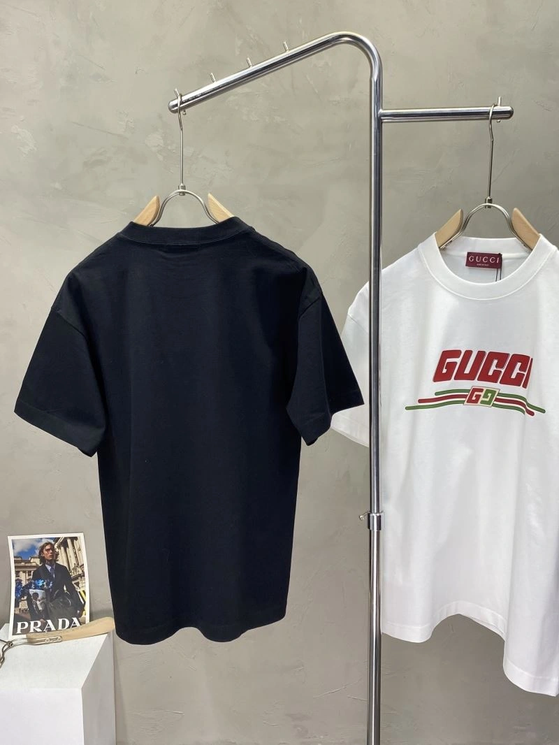 Breathable Gucci T-Shirts 126984