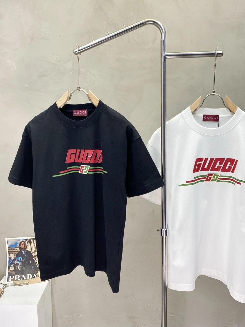 Breathable Gucci T-Shirts 126984