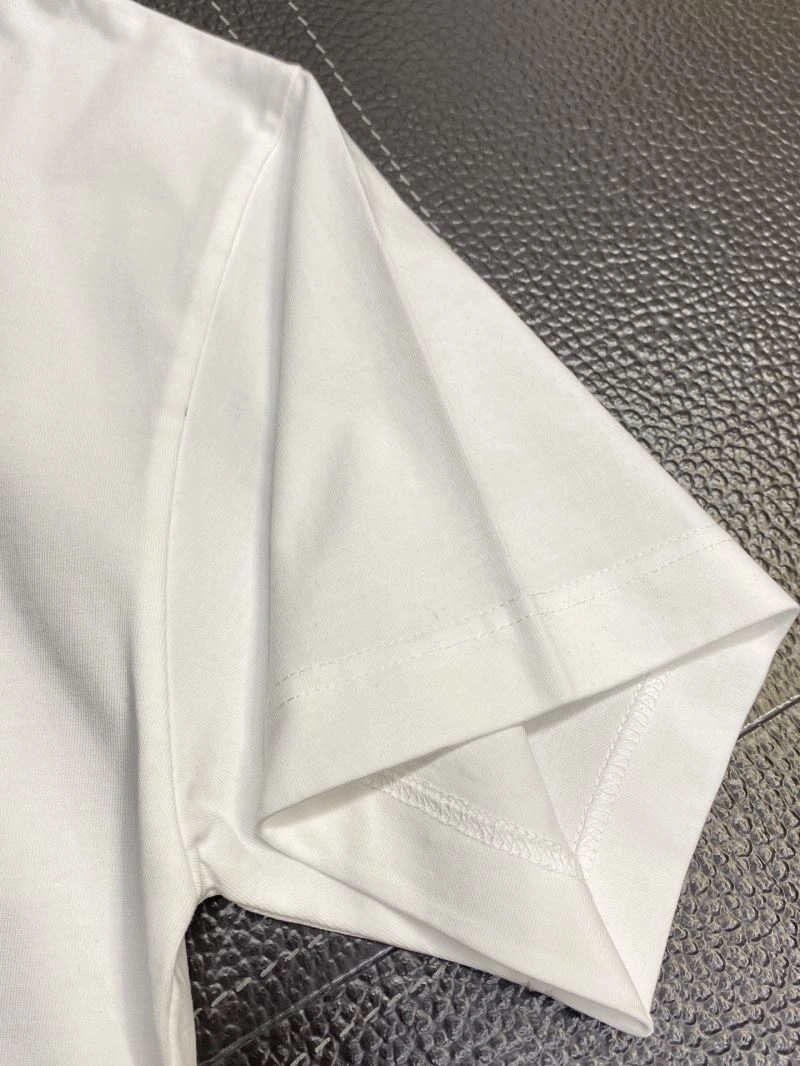 Breathable Gucci T-Shirts 126984