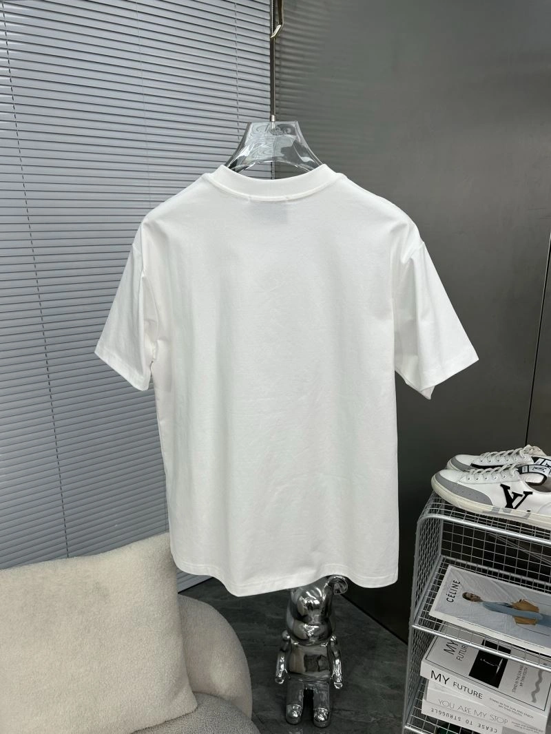 UrbanChic Gucci T-Shirts 126982