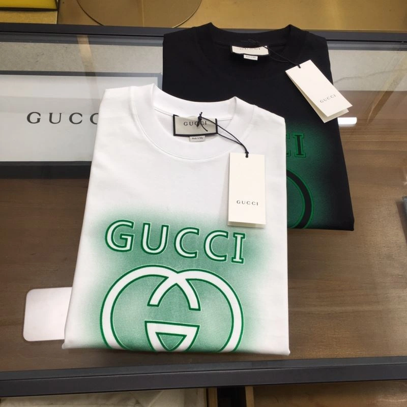 Bold Gucci T-Shirts 126978