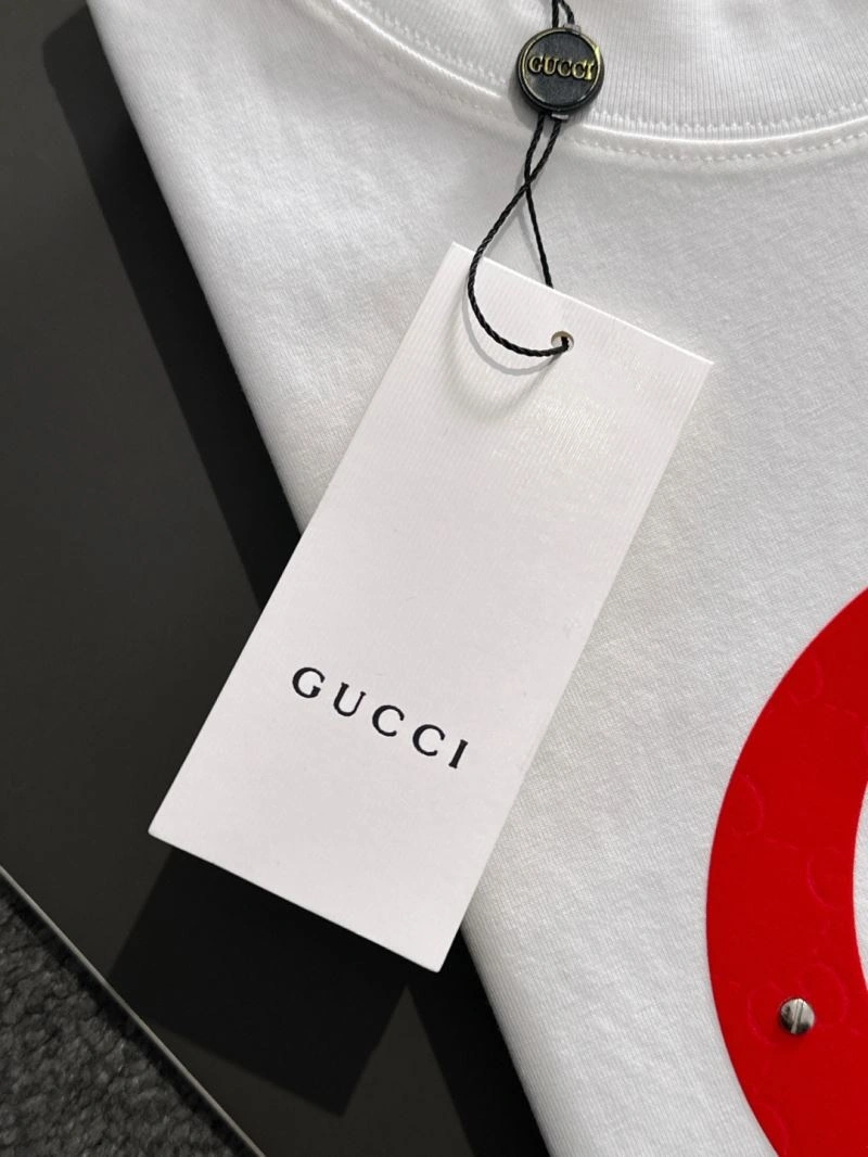 Gucci T-Shirts Fashionable 126966