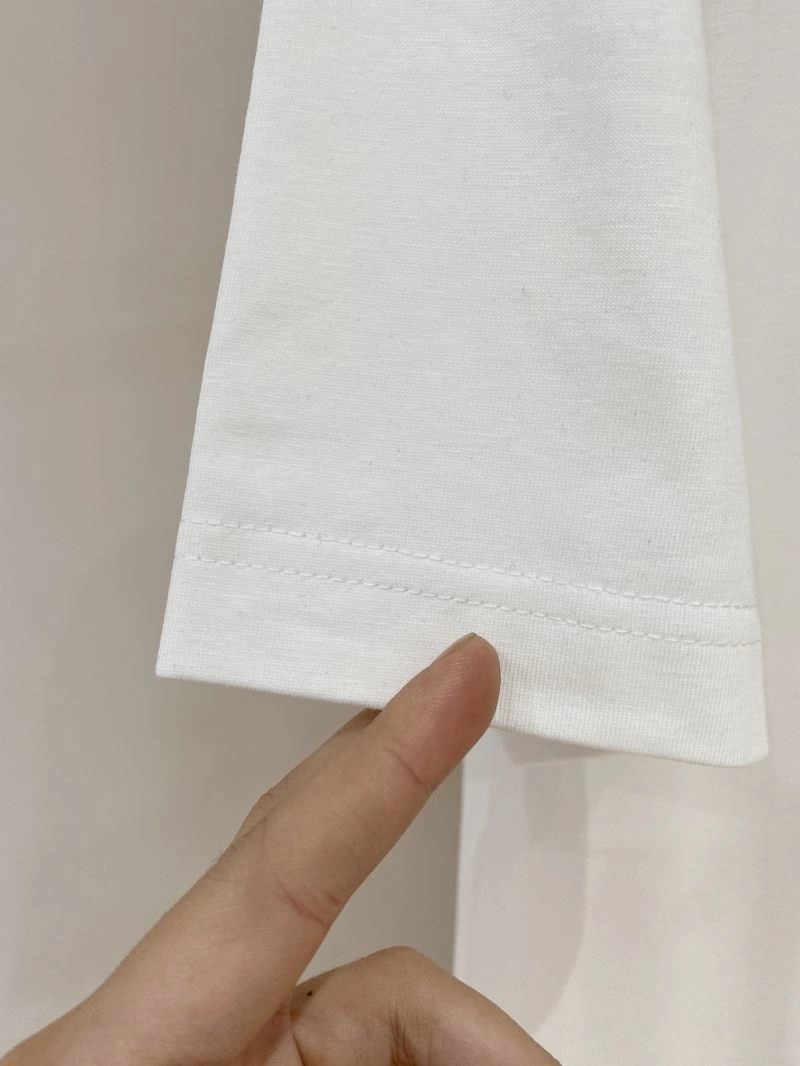 Breathable Gucci T-Shirts 126957