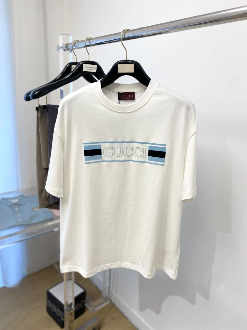Gucci T-Shirts Durable 126958