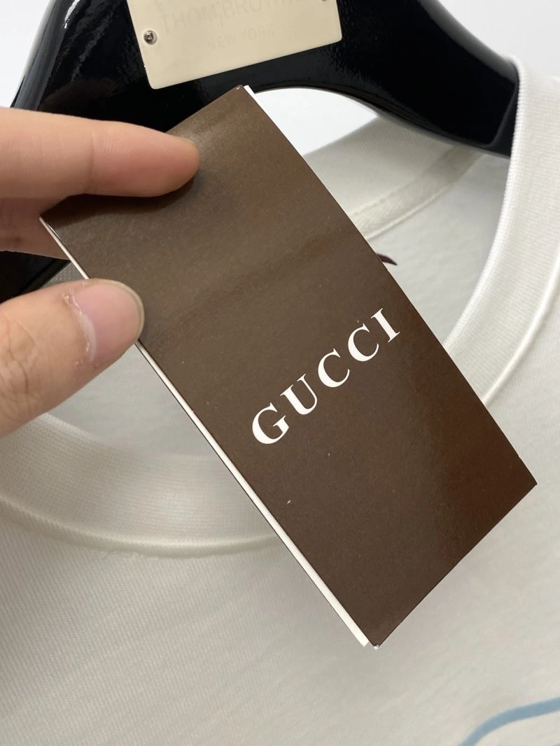 Gucci T-Shirts Durable 126958