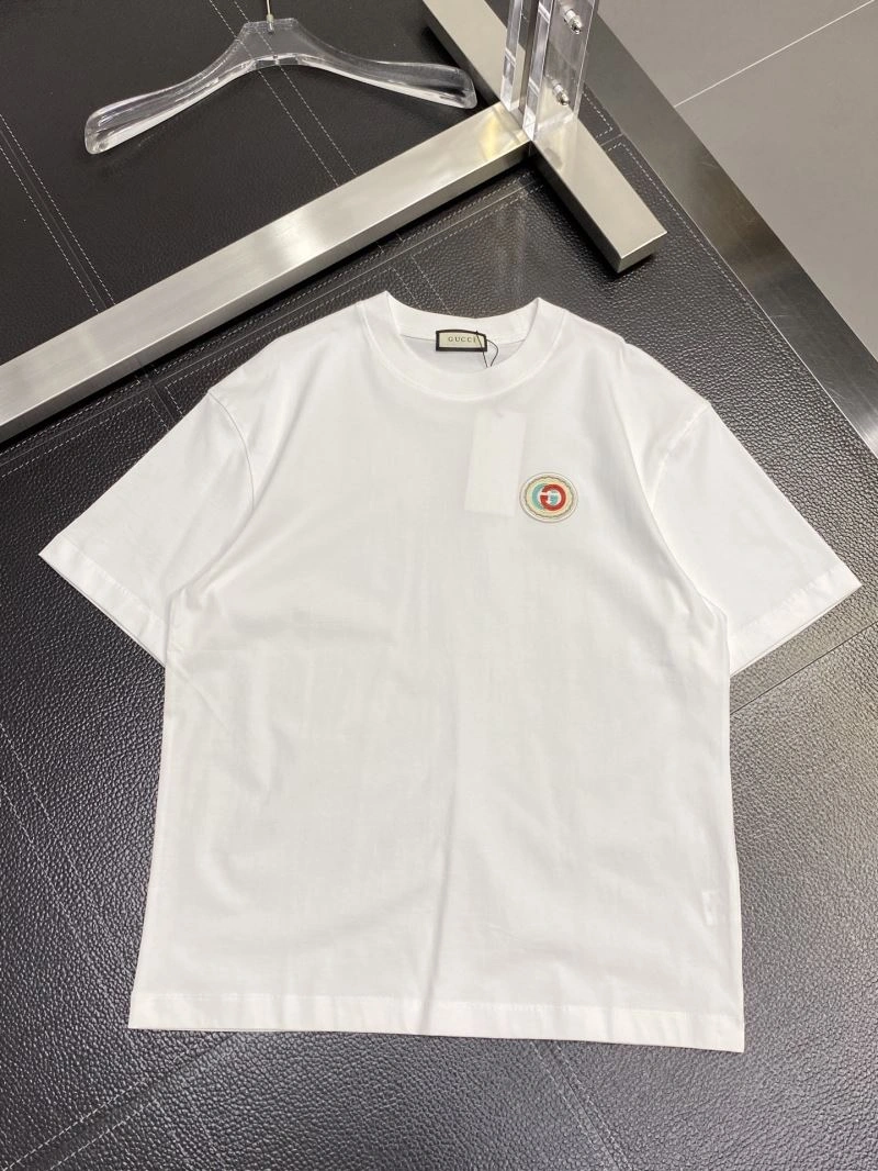 Soft Gucci T-Shirts 126975