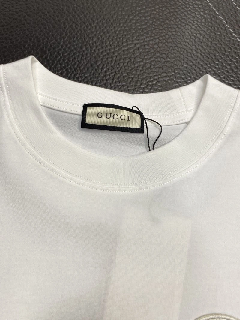Soft Gucci T-Shirts 126975