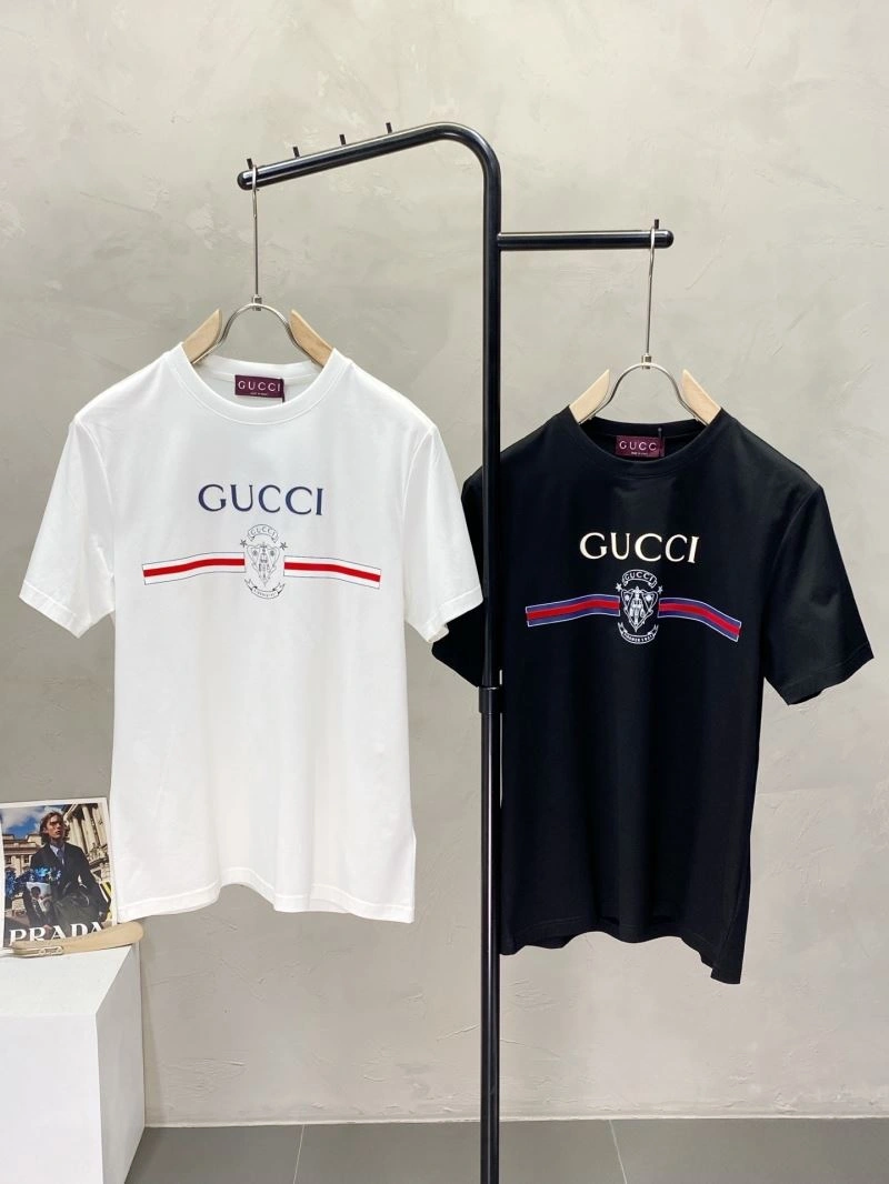 Gucci T-Shirts Youthful 126981