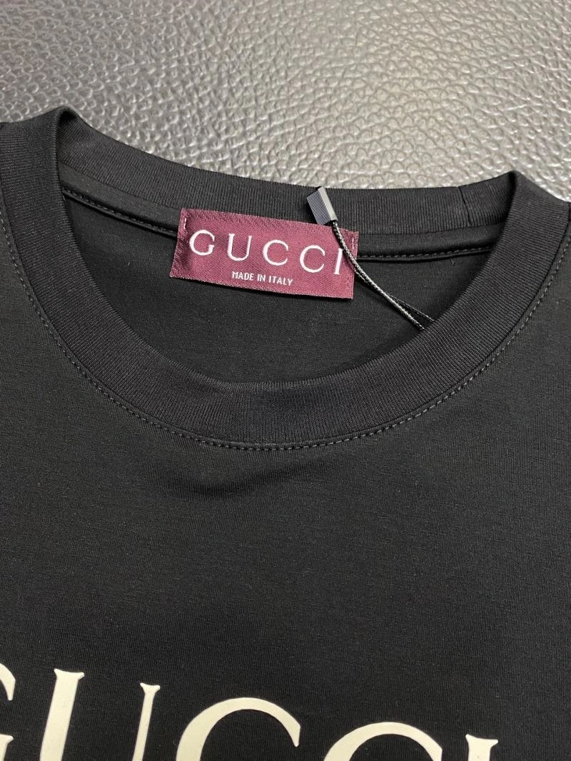 Gucci T-Shirts Youthful 126981